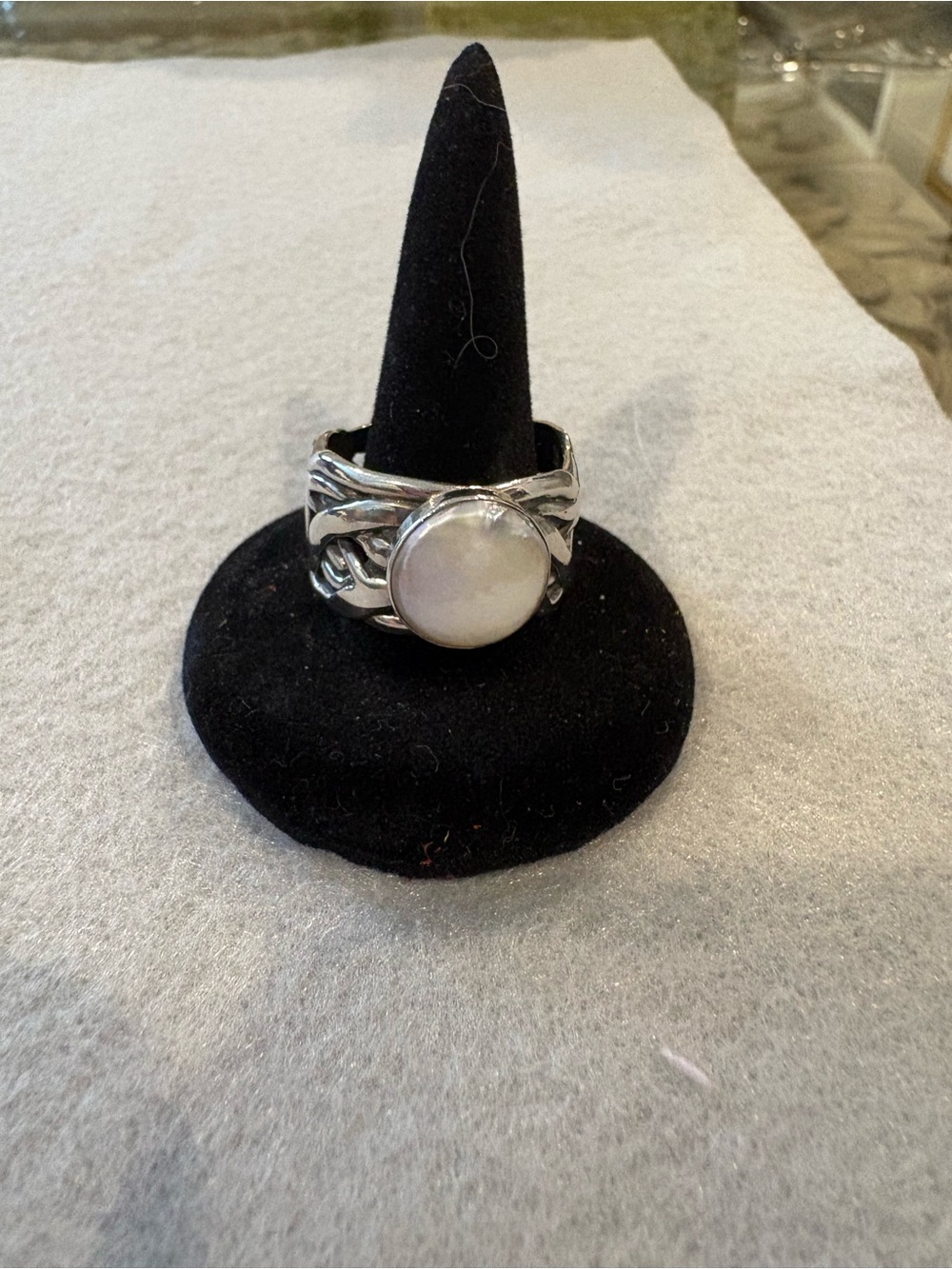 Silpada Sterling Silver Mother-of-Pearl Ring - White